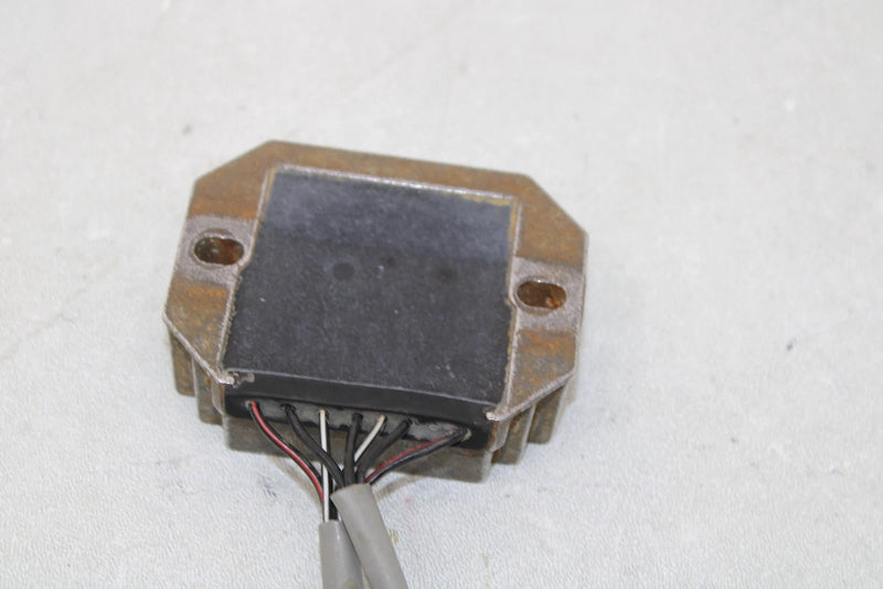 2003 Suzuki Lt-f400f Oem Voltage Regulator 4010654 4012536 AS23