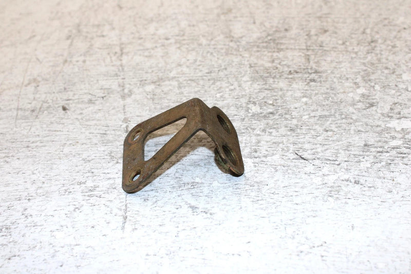 1995 Yamaha Vmax 500 Oem Front Stay 3 8AB-77127-00-00 SY34
