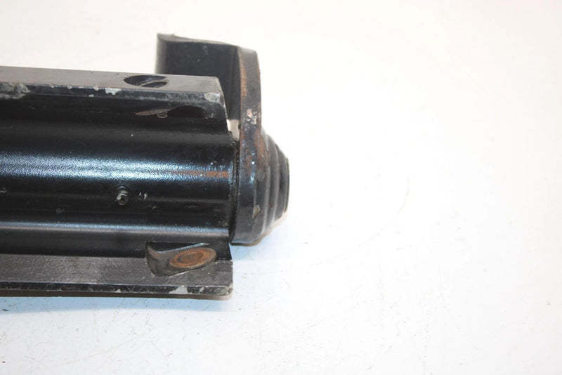 00 Arctic Cat Pantera 1000 Oem Right Steering Knuckle 0703-480 SAS6