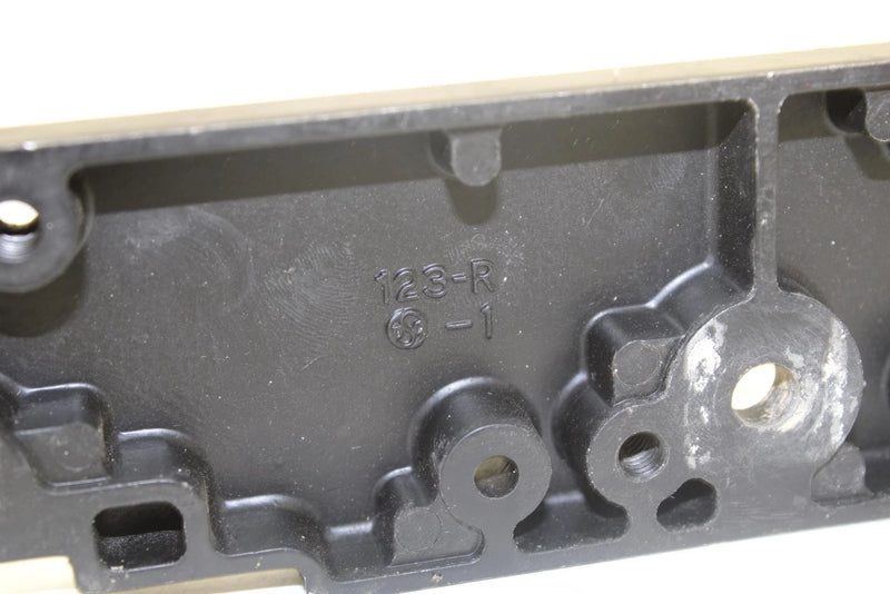 1992 Kawasaki Jet Ski 750 Ss Oem Right Muffler Block Mount 39009-3708 JK2