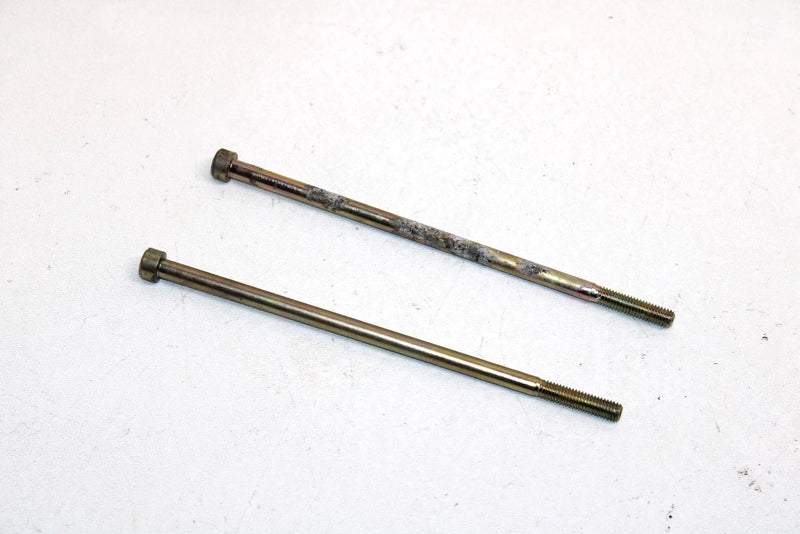 01 Polaris Xc Sp 800 Oem Carburetor Bolt Pair 3130834 SP165
