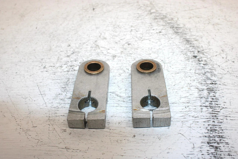 1999 Arctic Cat Zr 600 Oem Pivot Block Pair 0704-981 SA19