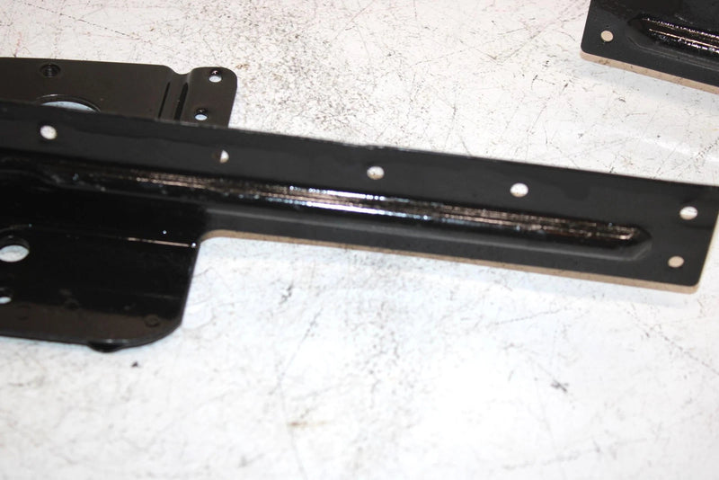 02 Ski-doo Grand Touring 500 Oem Rear Tunnel Brace Set 518322134 518322138 SS24