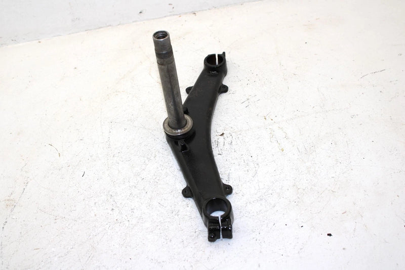1984 Yamaha  Ytm 200 L Oem Lower Triple Tree 21V-23340-10-98 AY48