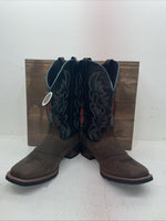 New Men’s Brown Laredo Cowboy Boots. 7820 10 E W. 6-74