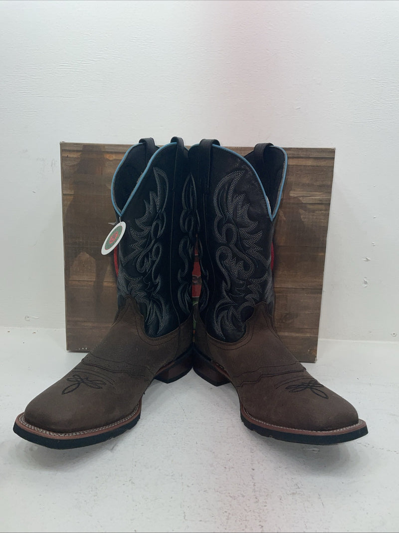 New Men’s Brown Laredo Cowboy Boots. 7820 10 E W. 6-74