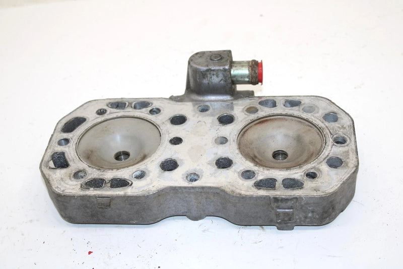 93 Polaris Indy 440 L/c Oem Cylinder Head 3084323 SP161