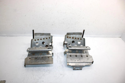 93 Polaris 500 Efi Oem Footrest Set 1011891 1011890 SP25