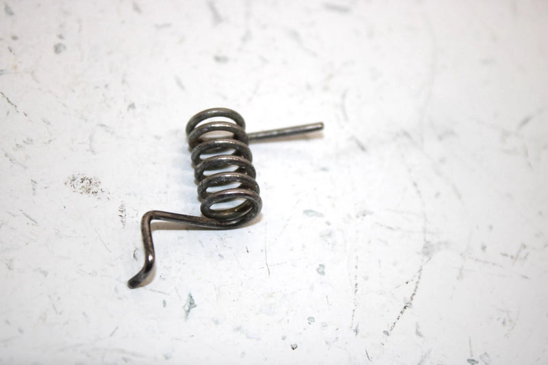 87 Kawasaki Bayou 185 Klf185a Oem Seat Hook Spring 92081-1767 AK13
