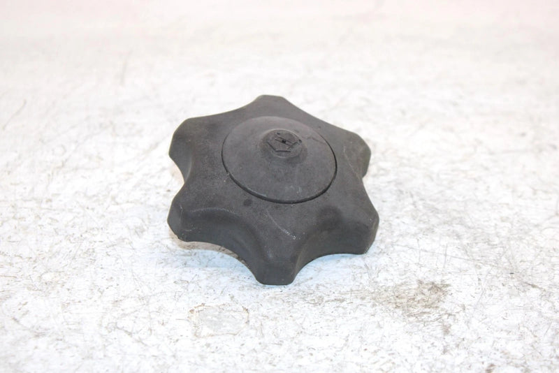 2006 John Deere  Buck 650 Oem Fuel Gas Cap 709000059 AJ0