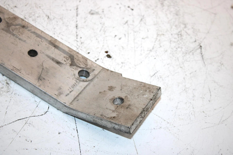 02 Polaris Xc Sp 500 Oem Left Motor Mount Plate 5245465 Q4023