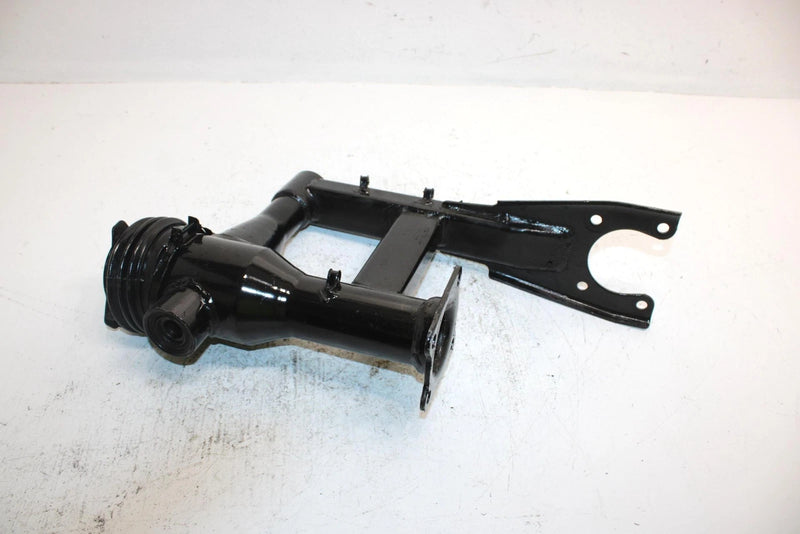 2004 Honda Fourtrax Foreman Rubicon Oem Rear Swing Arm 52100-HN2-000 AH5