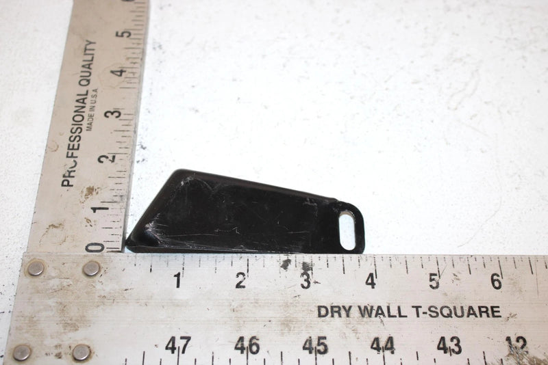 2005 Polaris Sportsman 800 Oem Rigth Fuel Tank Bracket 5247185 AP146