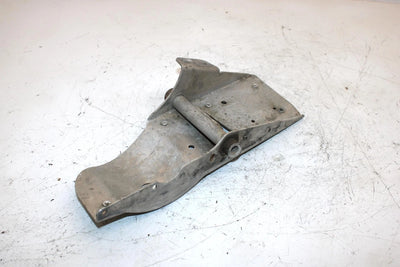 07 Polaris Supersport Edge Oem Right Trailing Arm Mount 2202598 Q5149