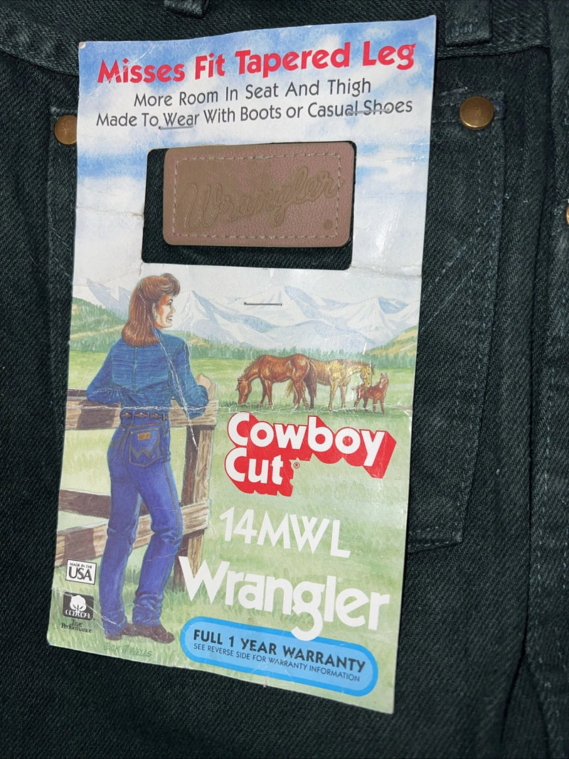 New Women’s Green Cowboy Cut Wrangler Denim Jeans. 16x32 K-8