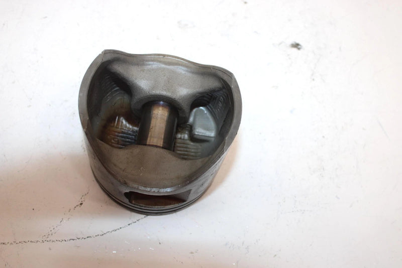 09 Polaris Iq 800 Oem Piston (STD) 2203943 2204154 SP205