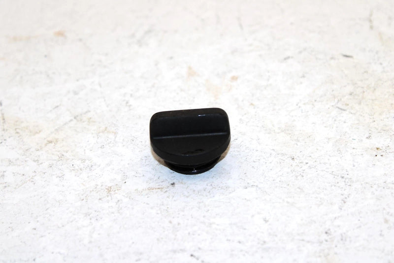 1999 Yamaha  Grizzly Oem Oil Plug BAT-15362-00-00 AY47