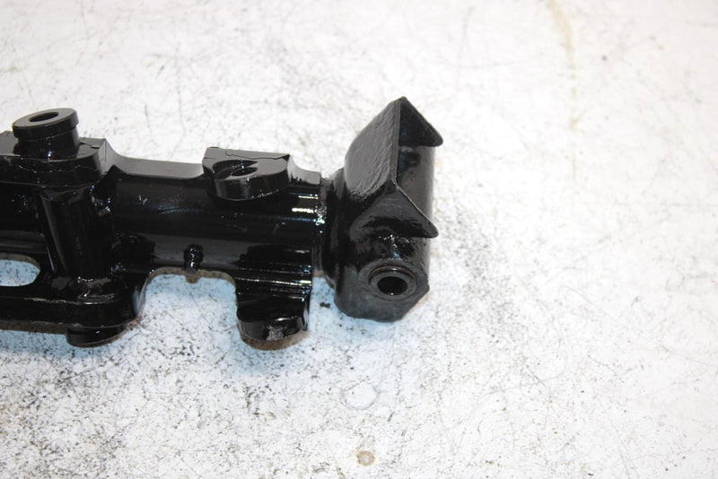 06 Arctic Cat Sabercat 600 Efi Lx Oem Right Steering Knuckle 1703-724 SAS13