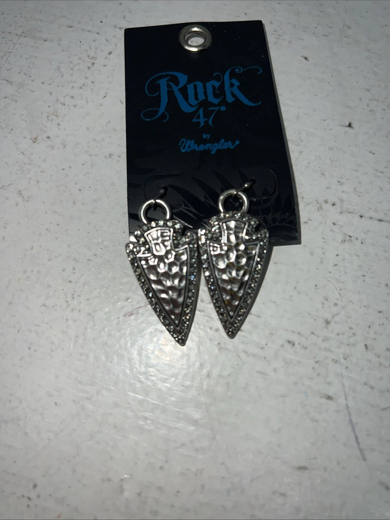 New Women’s Rock 47 Triangle Silver Dangle Earrings. ER2403R47 A-71