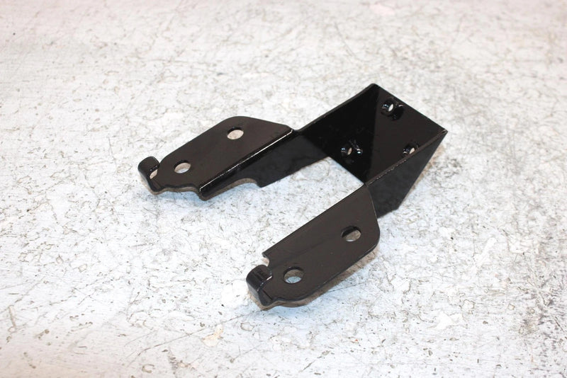 1998 Suzuki Quadrunner 250 Oem Headlight Bracket 51530-20B00 AS13