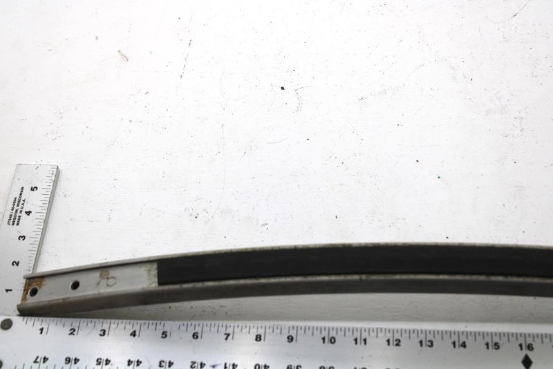 1985 Yamaha Enticer 340 Oem Front Side Bumper 8X0-77513-00-00 SY132