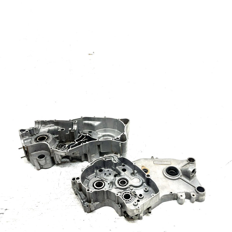 91-02 Suzuki King Quad 300 OEM Crankcase 11300-19883 AS34