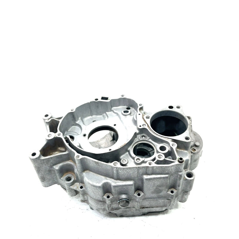 88-00 Honda FourTrax 300 TRX300FW 4x4 OEM Crankcase  11100-HM5-A10 AH89