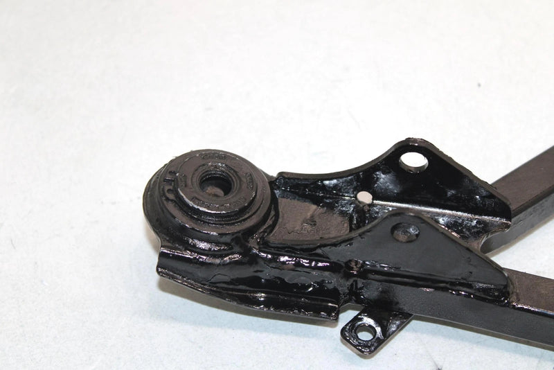 04 Yamaha  Bruin 350 Auto 2wd Oem Front Upper Right A Arm 5ND-F3550-10-00 AY36