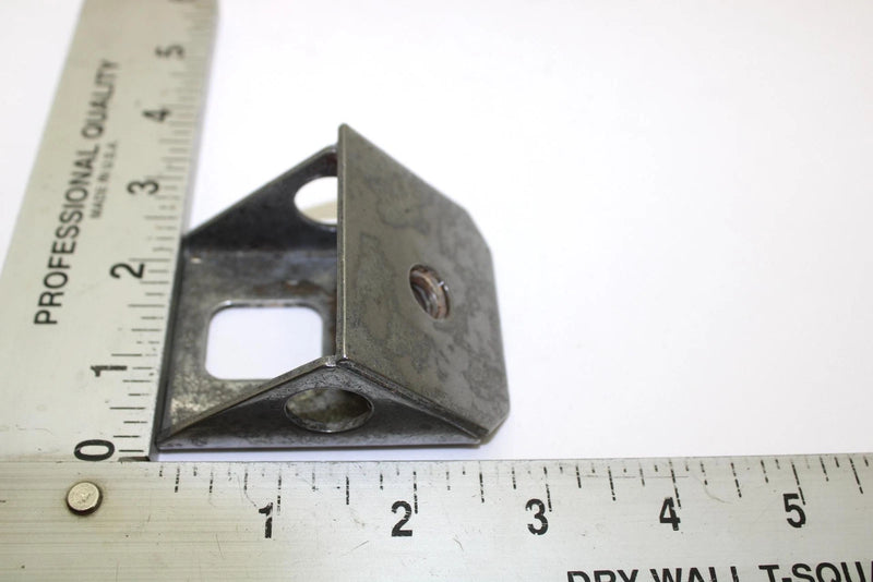 Ski-doo OEM Motor Mount Support Bracket Pair 512050900 Q4912