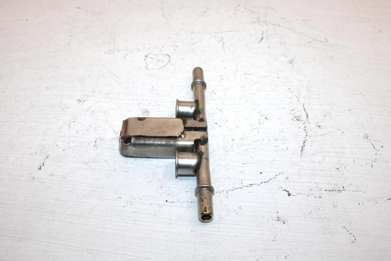2011 Polaris Ranger 800 Oem Fuel Rail 2521027 XP4