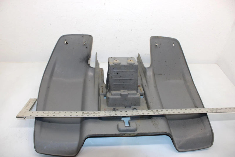 88 Yamaha  Warrior 350 Yfm350x Oem Rear Fender Grey 1UY-21611-01-00 AY3