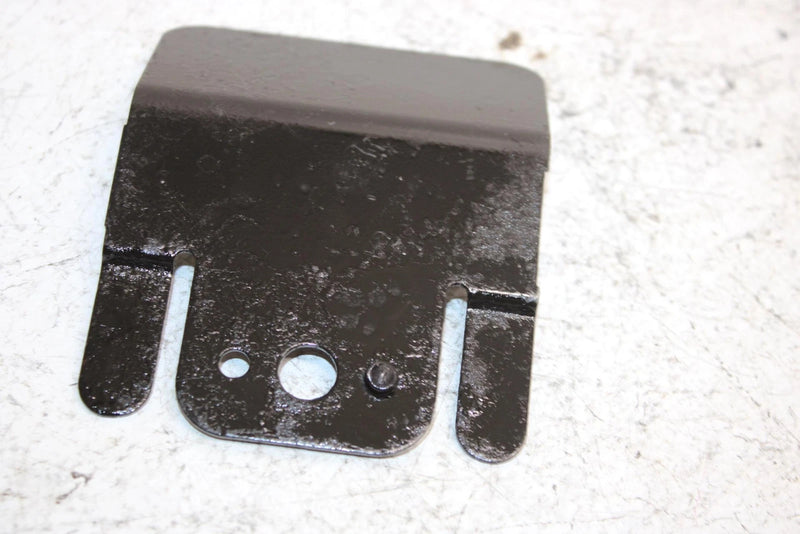 02 Ski-doo Grand Touring 500 Oem Hood Guide Pair 517302615 SS24
