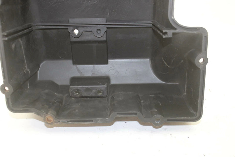 93 Yamaha Venture GT OEM Airbox Rear Cover 8V0-14440-01-00 SY53