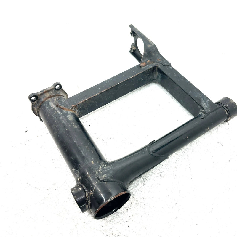 2000 Kawasaki Prairie 300 KVF300A 4x4 OEM Rear Swingarm 33001-1552 AK31.1