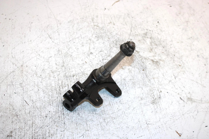 1987 Yamaha  Warrior Oem Left Steering Knuckle 1UY-23501-01-00 AY16