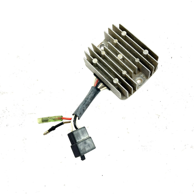 null Yamaha Timberwolf 250 YFB250 OEM Voltage Regulator 4GB-81960-00-00 AY56