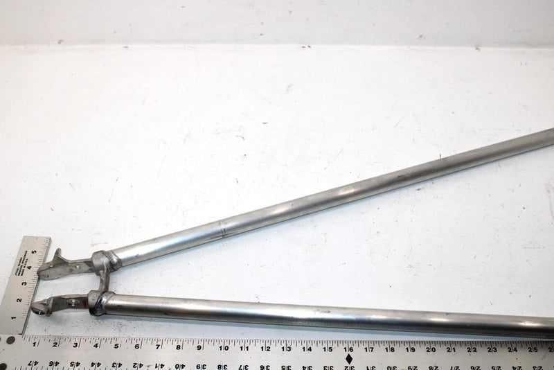 2017 Ski-doo Grand Touring 900 Oem Rear Frame Member 518326559 SS65