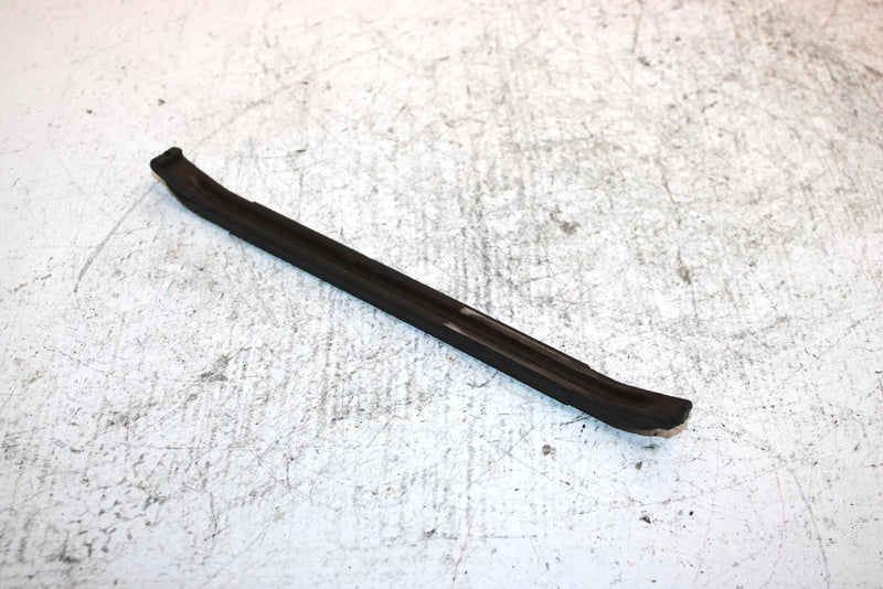 1987 Yamaha  Warrior Oem Cam Chain Guide 3Y1-12231-01-00 AY16