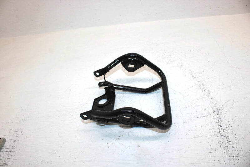 1986 Yamaha  Moto 4 Oem Headlight Stay 52H-23174-00-00 AY7