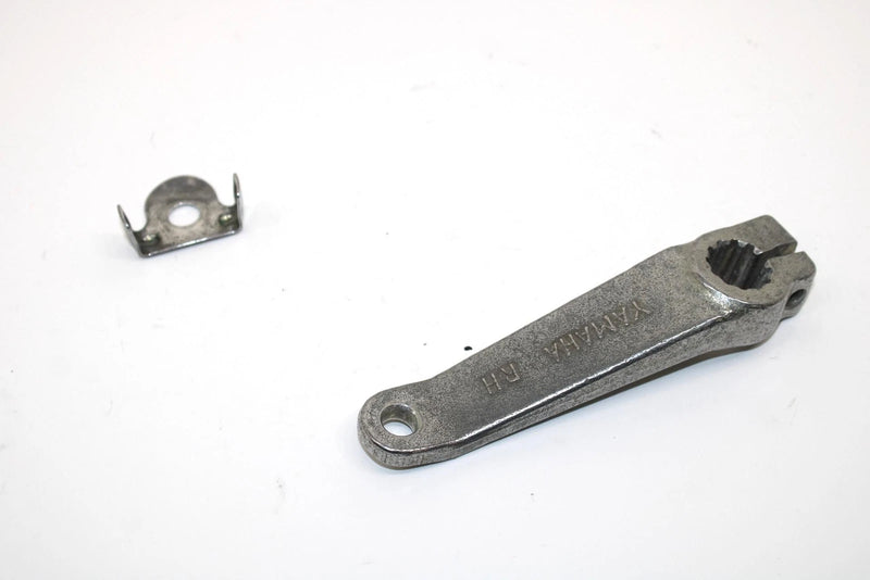 1988 Yamaha Xlv Oem Right Steering Arm 8K4-23852-00-00 SY128