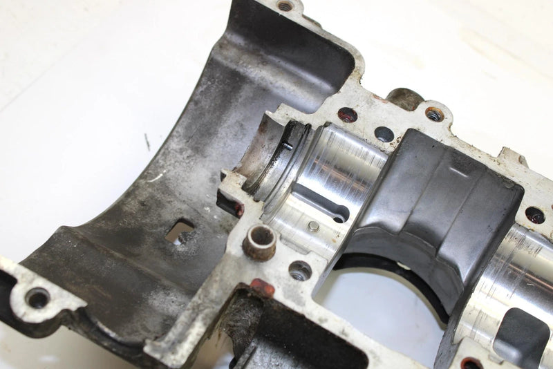 1999 Yamaha Vmax 700 Sx Oem Upper Crankcase 8CH-15100-03-00 SY88