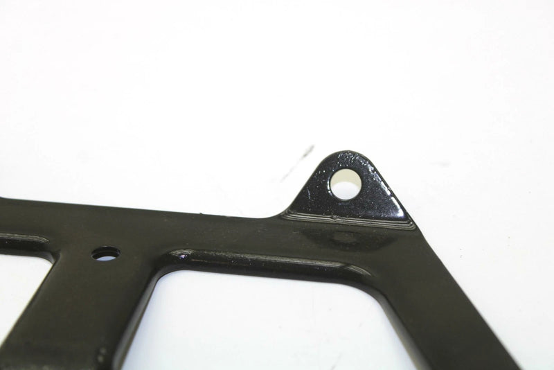 03 Polaris Magnum 330 4x4 OEM Top Oil Cooler Bracket 5245416-067 Q5102