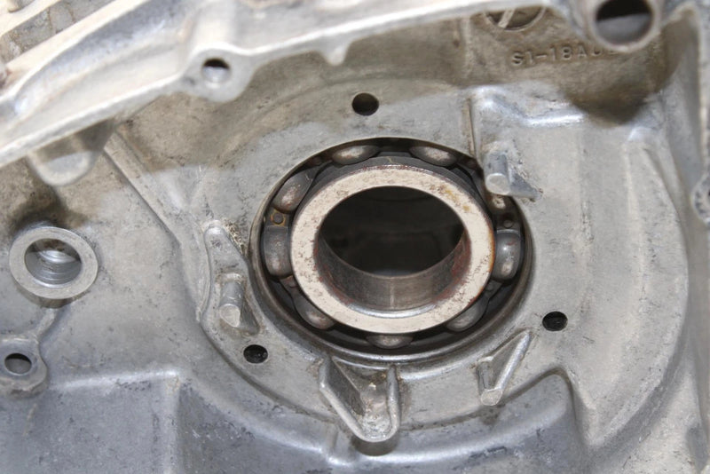 1988 Suzuki Lt 230 E Oem Crankcase 11301-35861 AS7