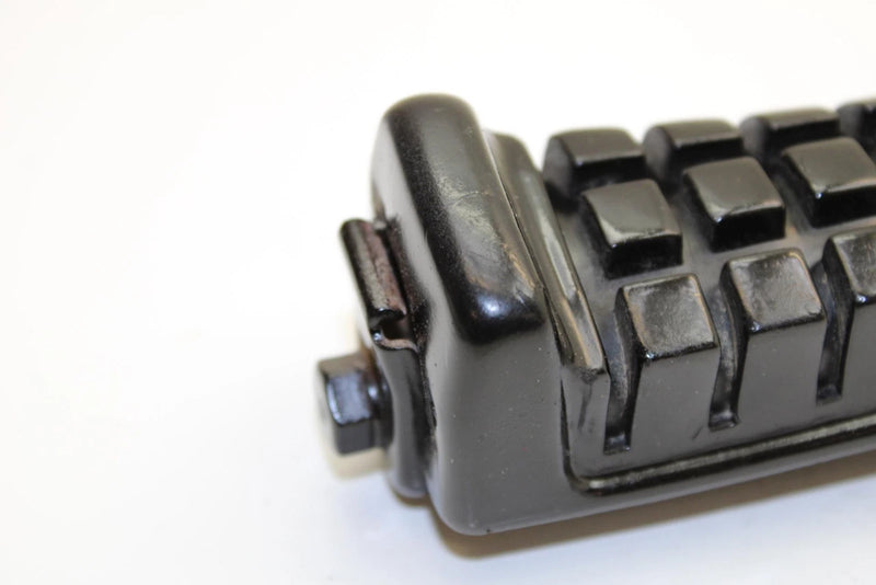 82 Honda ATC200 OEM Footrest 50610-958-010 AH19