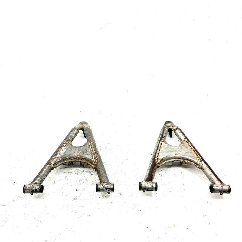 2000 Yamaha Warrior 350 YFM350X OEM Front Lower A Arm Set 3GD-23570-00-35 AY67