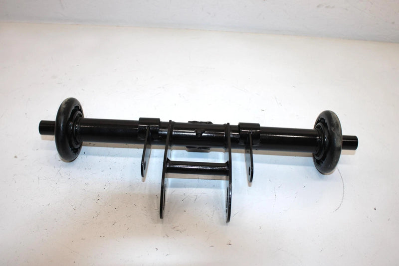 99 Yamaha Vmax 700 Sx Oem Bracket 2 Black 8CR-47416-02-00 8CR-47416-10-00 SYS