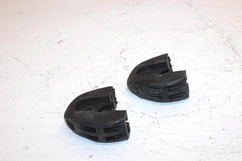 2001 Polaris 800 Le Oem Rail End Cap Pair 5433735 5434374 SP22