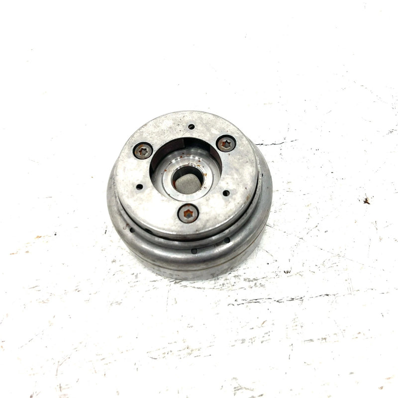 1983 Honda ATC200 OEM Flywheel  31110-VM5-004 AH82