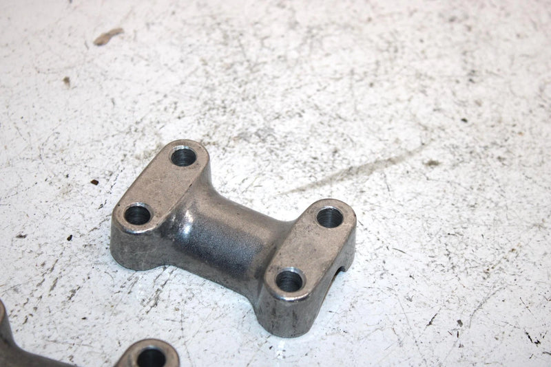 83 Yamaha Excel Iii Ec340g Oem Handebar Mount Set 164-23441-01-98 SY7