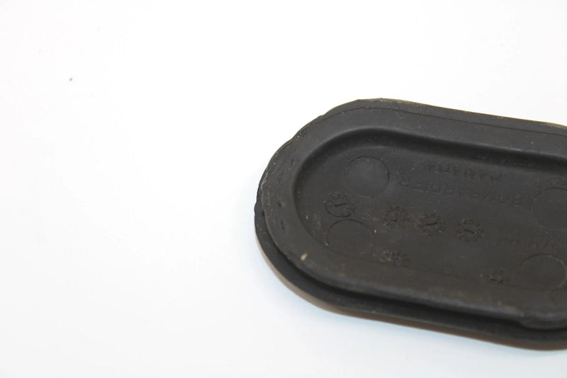 1996 Ski-doo Mxz 583 Oem Belly Pan Bottom Cap (Black) 570053702 SS99